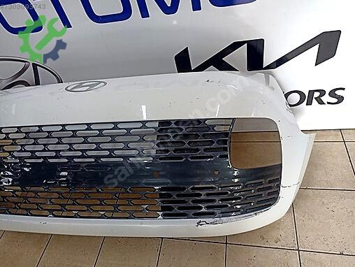 Hyundai Staria Ön Panjur çıkma parça