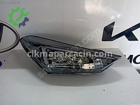 Hyundai Tucson Sağ Ön Far çıkma parça
