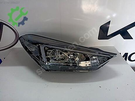 Hyundai Tucson Sağ Ön Far çıkma parça