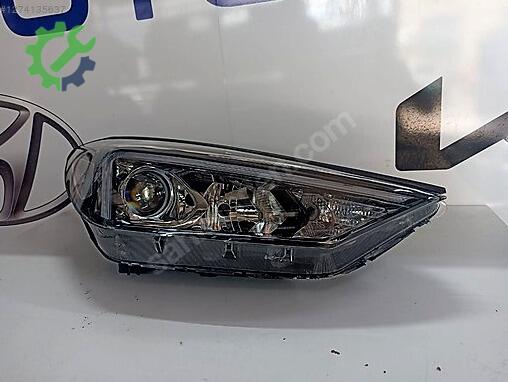 Hyundai Tucson Sağ Ön Far çıkma parça