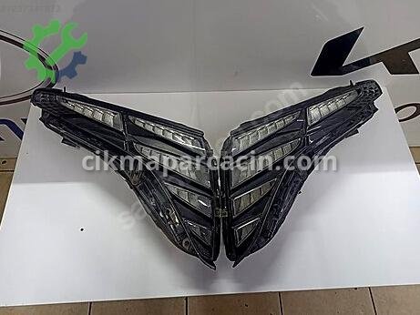 Hyundai Tucson Sağ Ön Far çıkma parça