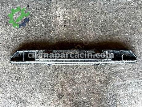 Hyundai Tucson Arka Tampon Demiri çıkma parça
