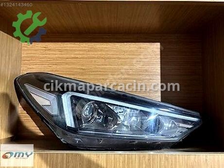 Hyundai Tucson Sağ Ön Far çıkma parça