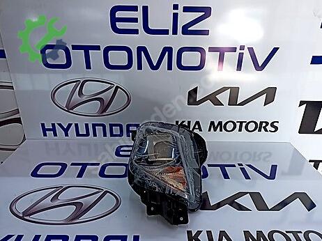 Hyundai Tucson Sağ Ön Far çıkma parça