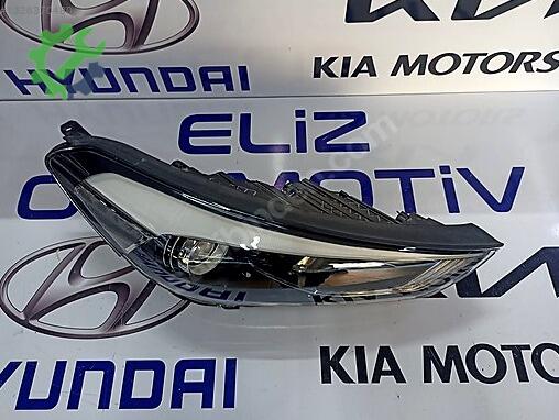 Hyundai Tucson Sağ Ön Far çıkma parça
