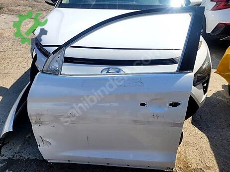 Hyundai Tucson Sol Ön Kapı çıkma parça