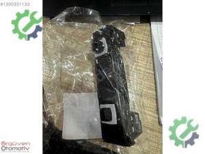 Honda Civic 16-20 Arka SOL Tampon Braketi 71555-TBA-A00