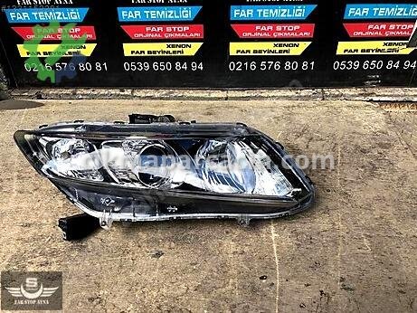 Honda Civic Sağ Ön Far çıkma parça