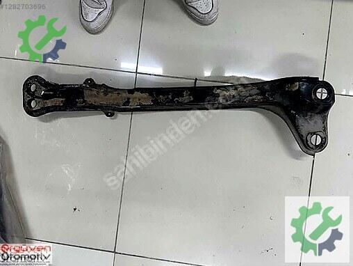Hyundai Accent Ön Travers 1995-97 çıkma parça