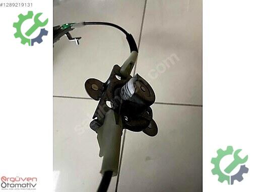 Hyundai Accent Sağ Arka Cam Krikosu 83402-22000 çıkma parça