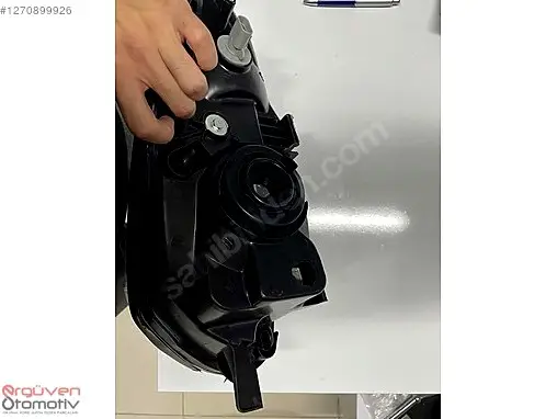 Hyundai Accent Sağ Ön Far 92102-25531 çıkma parça