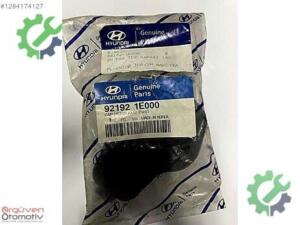 Hyundai Accent Era Ön Far Toz Kapağı 92192-1E000