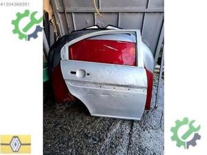 Hyundai Accent Era sağ arka kapı