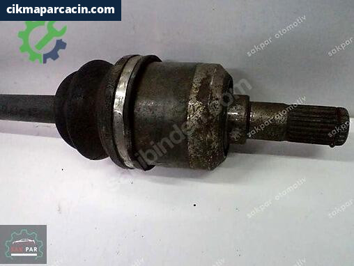 Hyundai Elantra Sağ Ön Aks 49500-2D013 çıkma parça