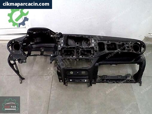 Renault Clio Torpido 97470-K7000 çıkma parça