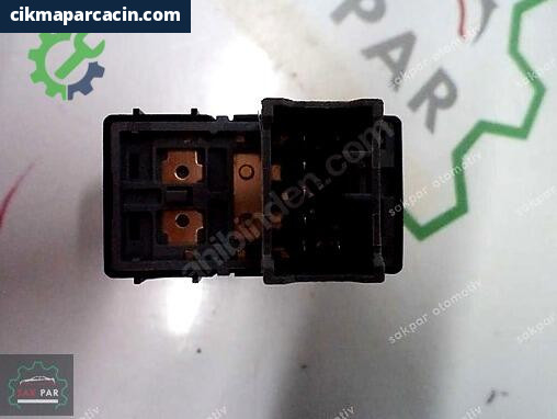 Hyundai i20 Kontrol Düğmeleri 93581-Q0000 çıkma parça