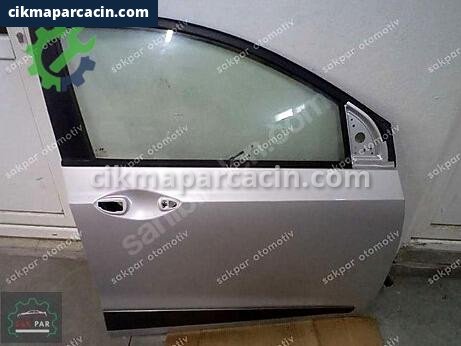 Hyundai i20 Sağ Ön Kapı çıkma parça