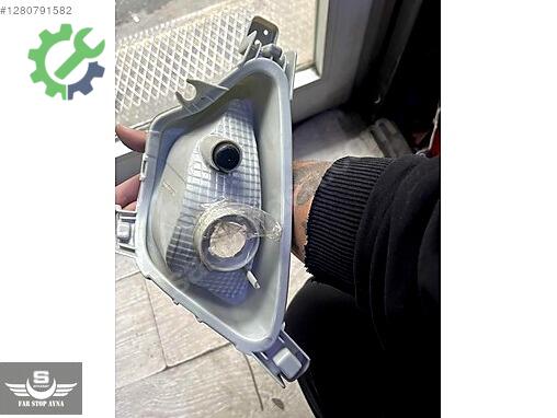 Hyundai i20 Sağ Ön Far çıkma parça
