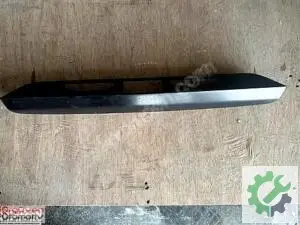 Hyundai Matrıx Bagaj Kapağı Plakalık Çıtası Plastiği 8731017000