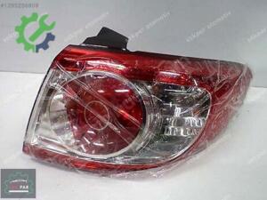 Hyundai Santa Fe Sağ Dış Stop Orjinal 92402-2B520 YP