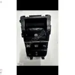Hyundai Tucson 16- elektronik el fren tuşu butonu 93300-D3010