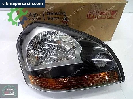 Hyundai Tucson Sağ Ön Far çıkma parça