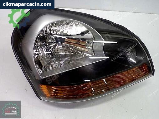 Hyundai Tucson Sağ Ön Far 92102-2E011 çıkma parça