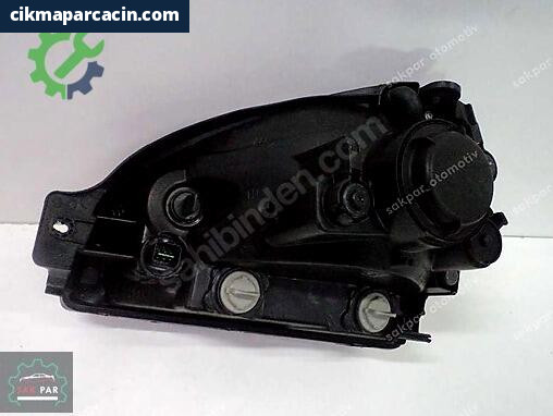 Hyundai Tucson Sağ Ön Far 92102-2E011 çıkma parça