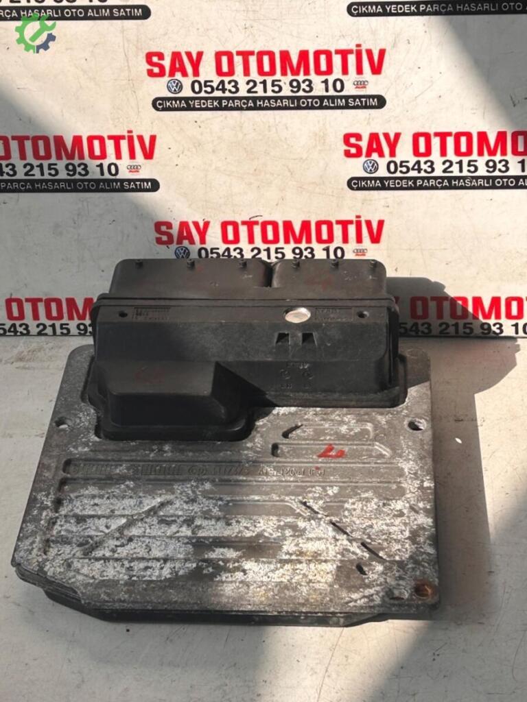 Mercedes-Benz C180 Motor Beyni A2710102445 çıkma parça