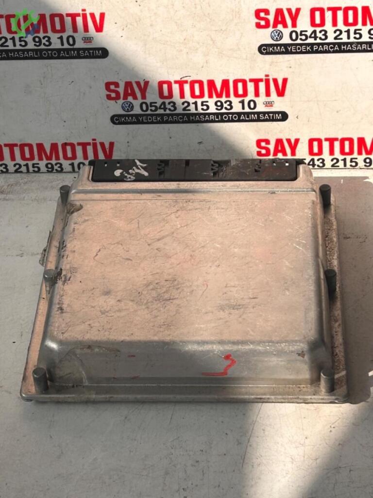 Mercedes-Benz CLK Motor Beyni A1121535479 çıkma parça