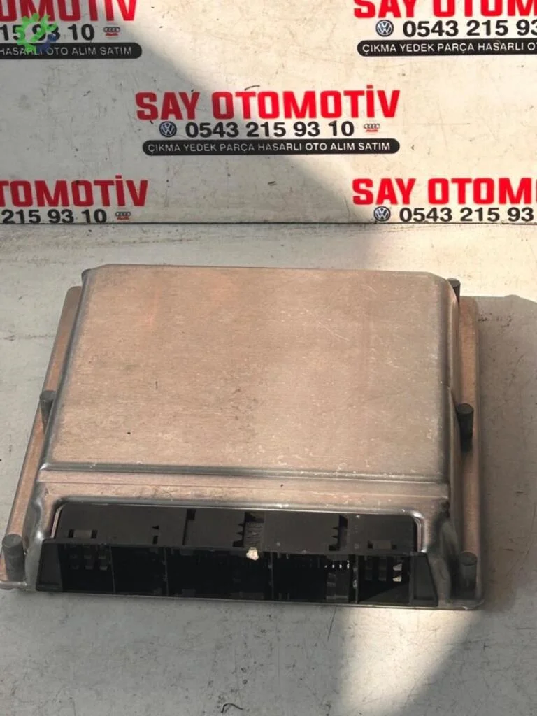 Mercedes-Benz ML Motor Beyni A6121533279 çıkma parça