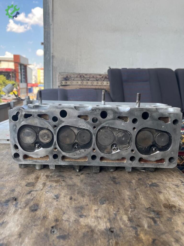 Volkswagen Polo Silindir Kapağı çıkma parça