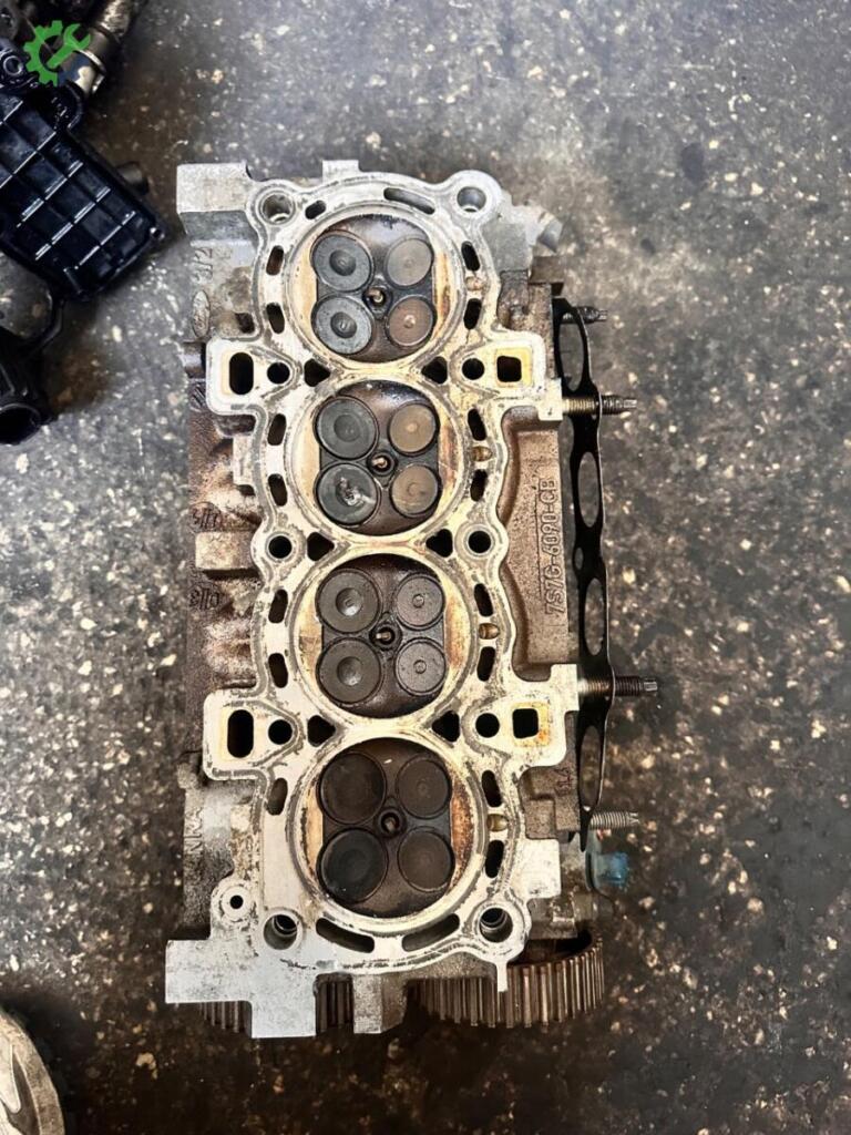 Ford Focus Silindir Kapağı çıkma parça