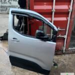 PEUGEOT RİFTER SAĞ ÖN KAPI DOLU HATASIZ
