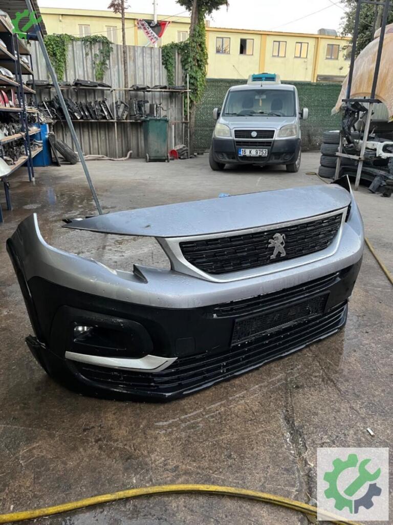 Peugeot Rifter Ön Tampon çıkma parça