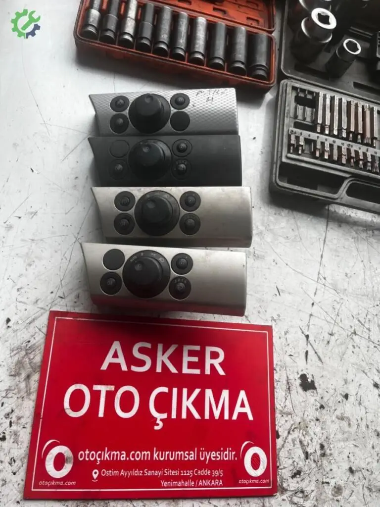 Opel Astra Far Anahtarı çıkma parça