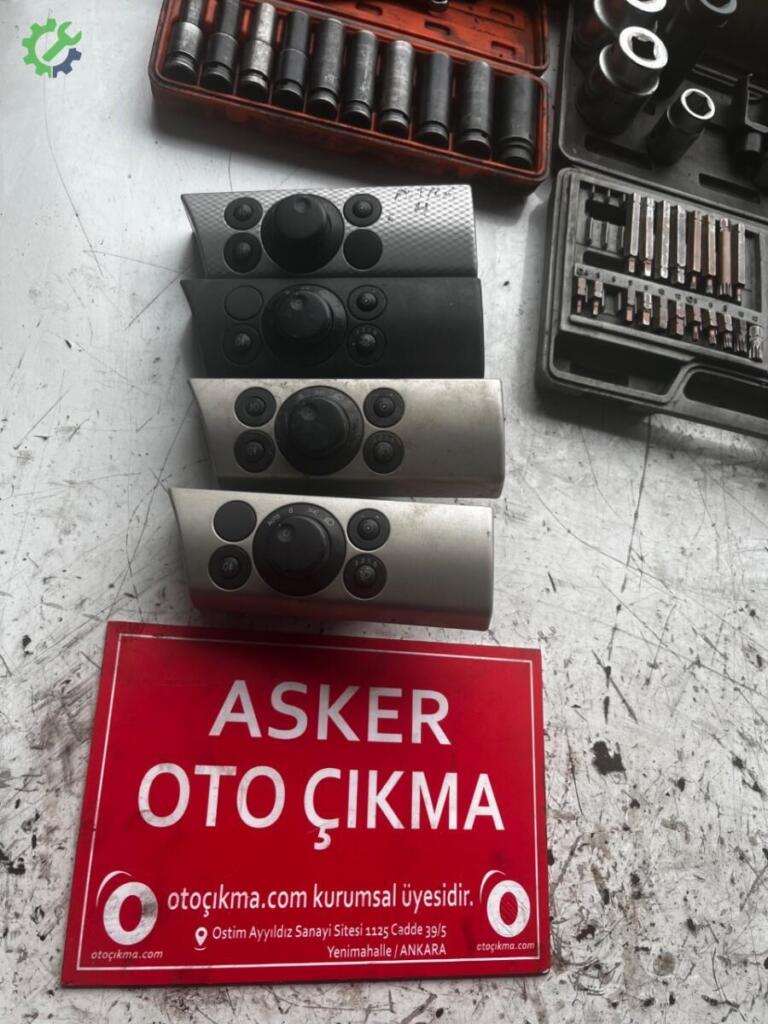 Opel Astra Far Anahtarı çıkma parça