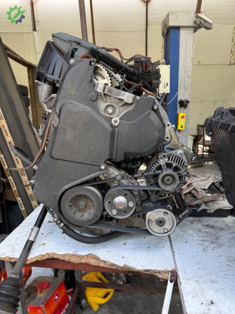 Renault Kangoo Komple Motor çıkma parça