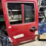 Fiat Doblo sağ sürgülü kapı – kırmızı 2001-2010