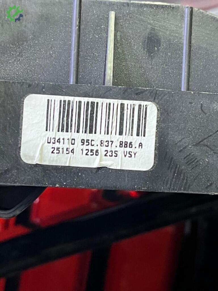 Porsche Macan Sağ Ön Kapı Kilidi 4N1837016 çıkma parça