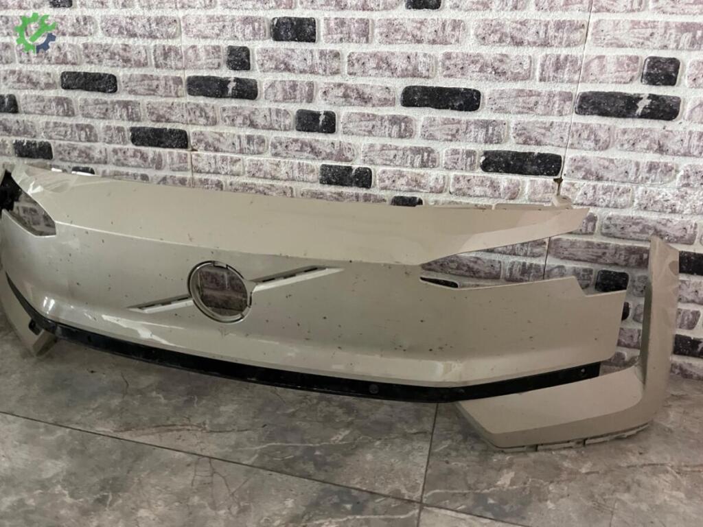 Volvo EX30 Ön Tampon çıkma parça