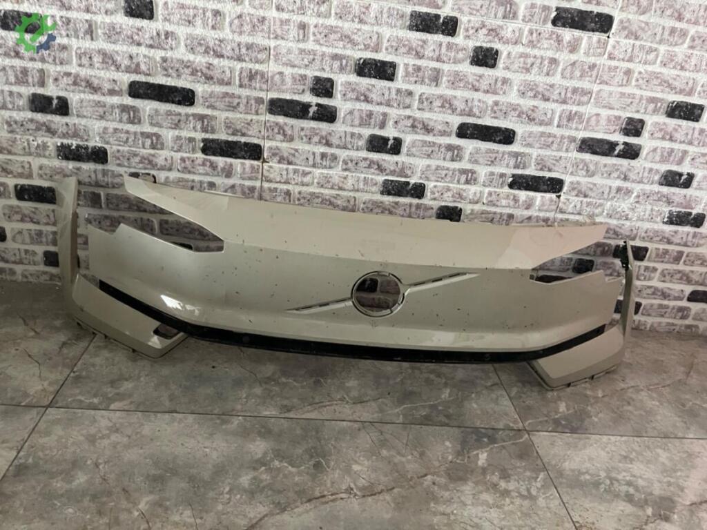 Volvo EX30 Ön Tampon çıkma parça