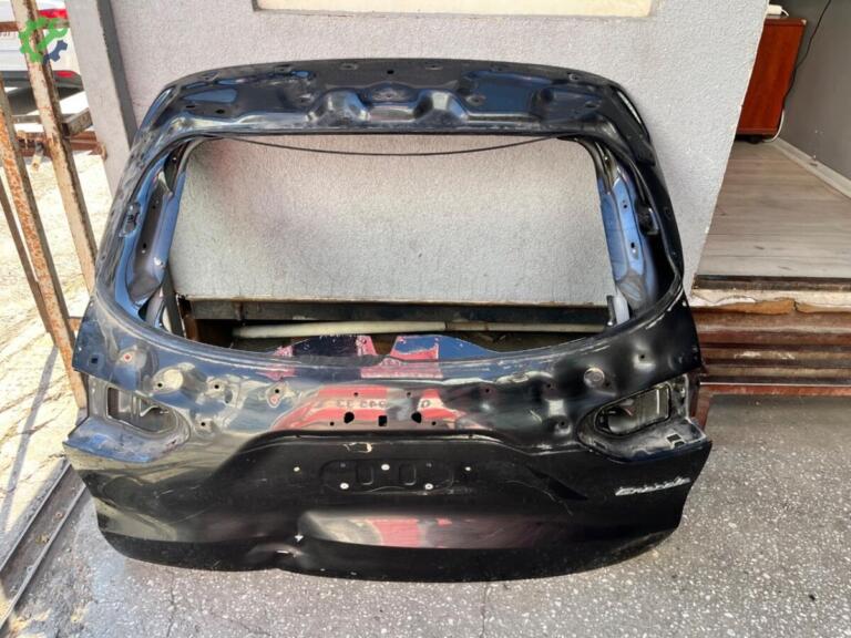 Maserati Grecale Bagaj Kapağı çıkma parça