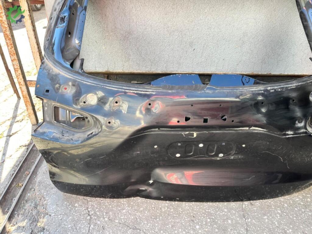 Maserati Grecale Bagaj Kapağı çıkma parça