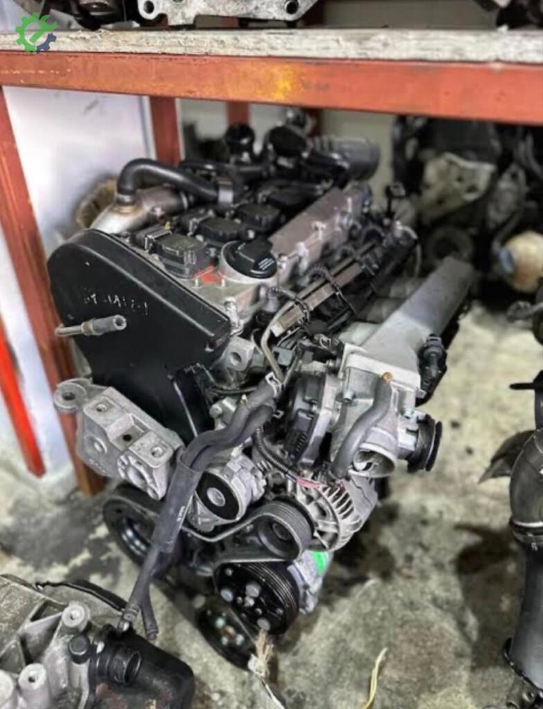 Volkswagen Passat Komple Motor çıkma parça