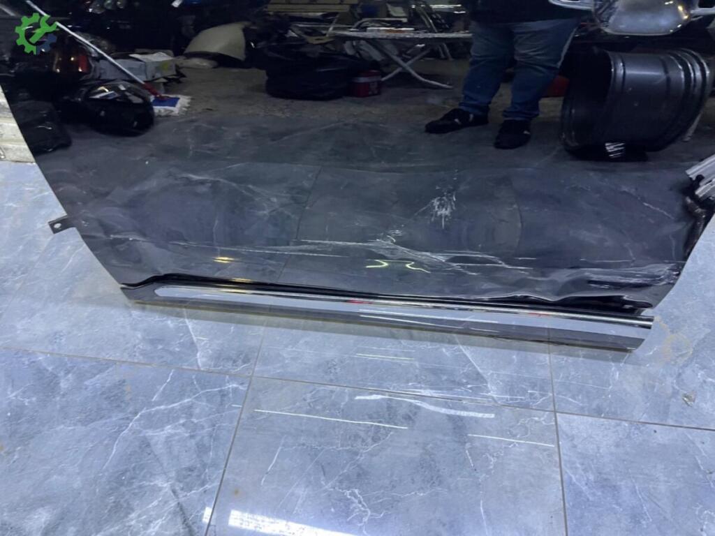 Volvo XC90 Sol Ön Kapı çıkma parça