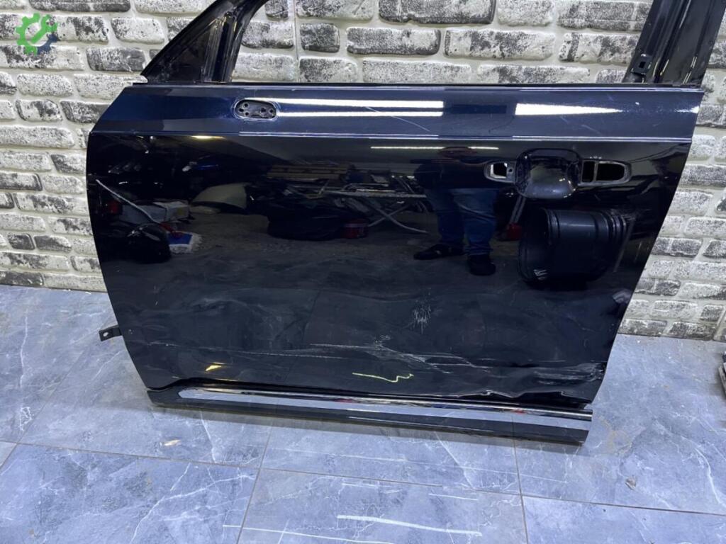 Volvo XC90 Sol Ön Kapı çıkma parça