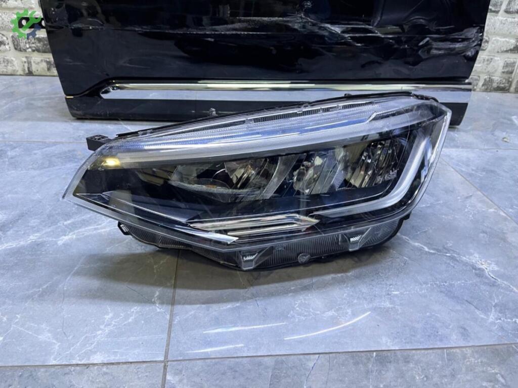 Volkswagen Taigo Far 2G7941005A çıkma parça