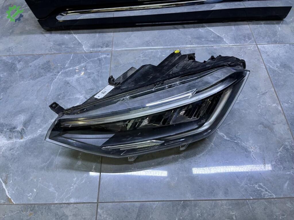 Volkswagen Taigo Far 2G7941005A çıkma parça