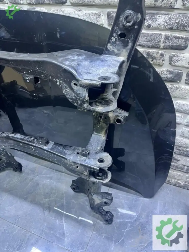 Mercedes-Benz Vito Travers çıkma parça